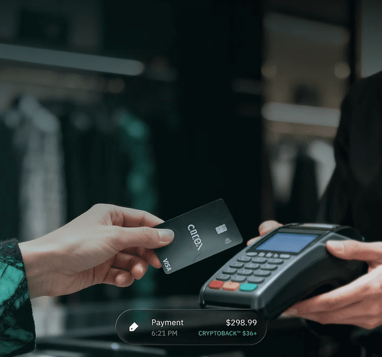 Person paying with Cardexah card at terminal